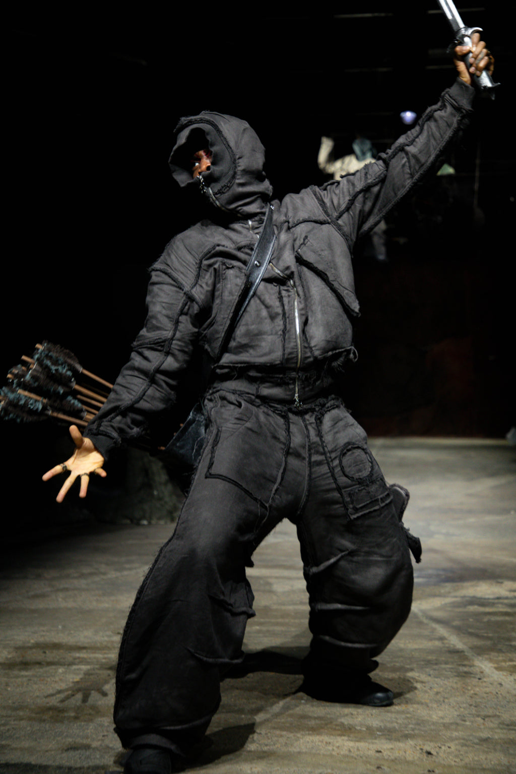 MOURNING ARMY HOODIE - BLACK